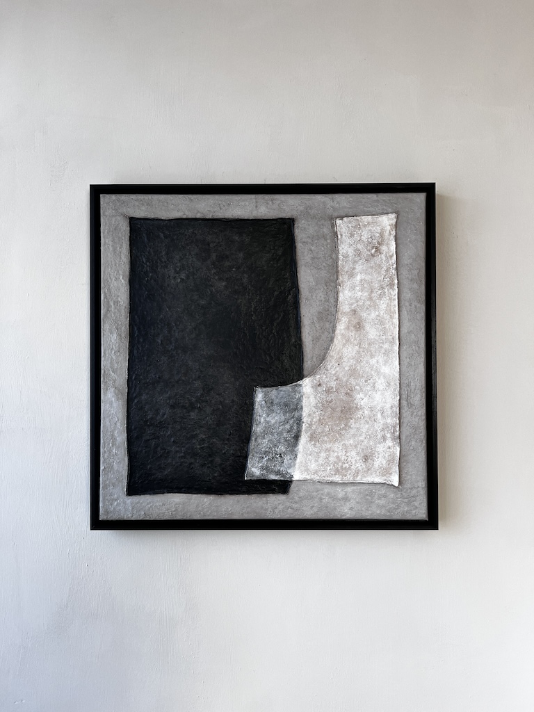 'Come a little closer' - Image 2